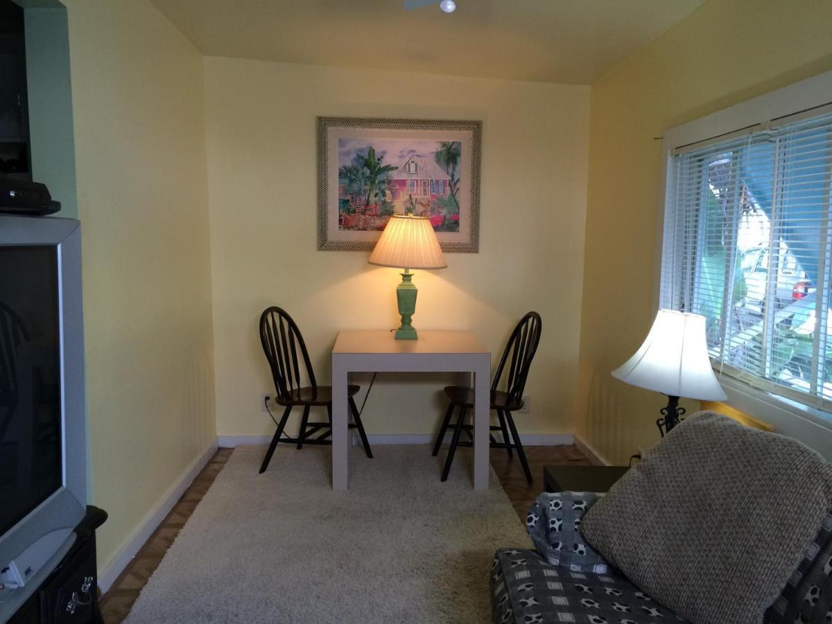 Pelican Island Cottages Себастиан Екстериор снимка