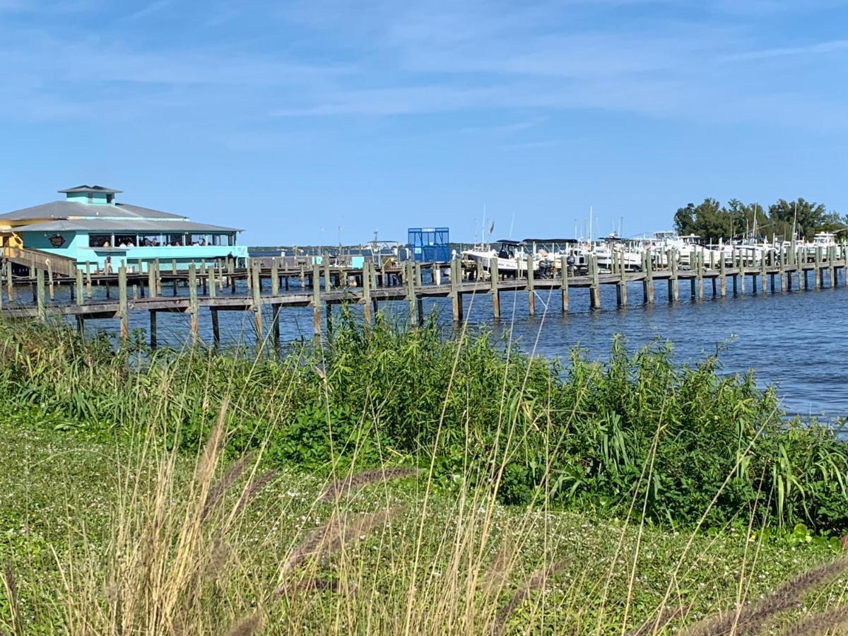 Pelican Island Cottages Себастиан Екстериор снимка