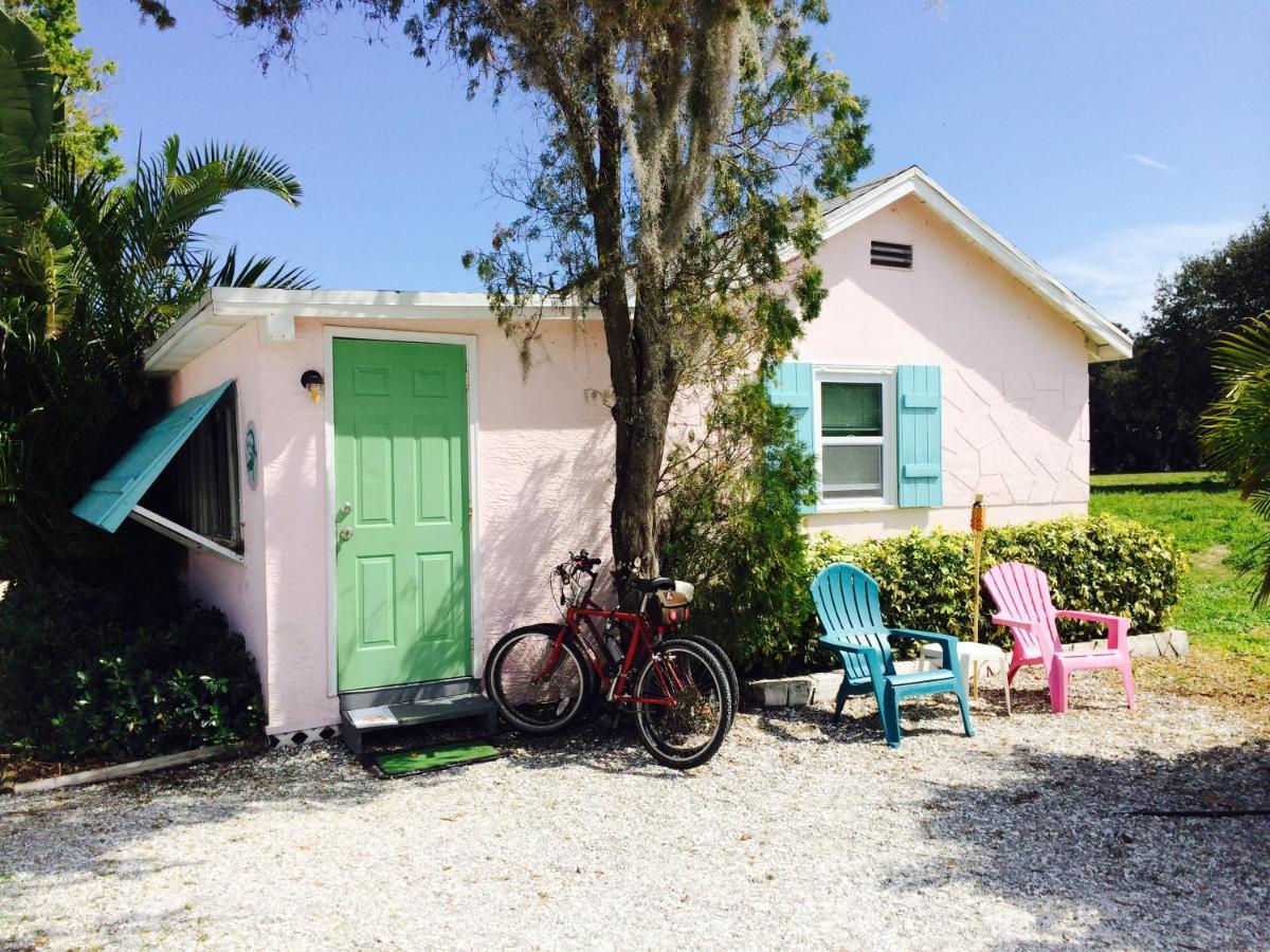 Pelican Island Cottages Себастиан Екстериор снимка